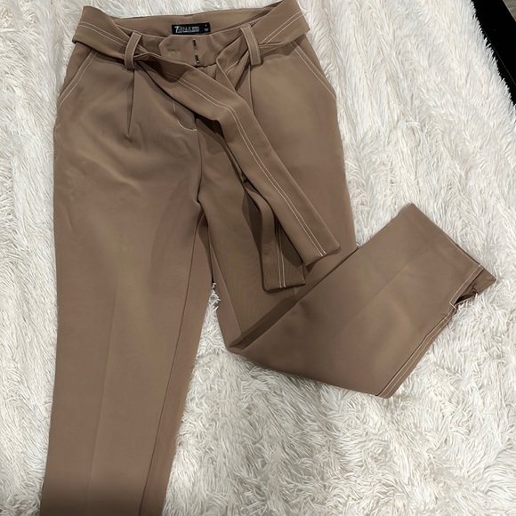 Women pants - Picture 1 of 2